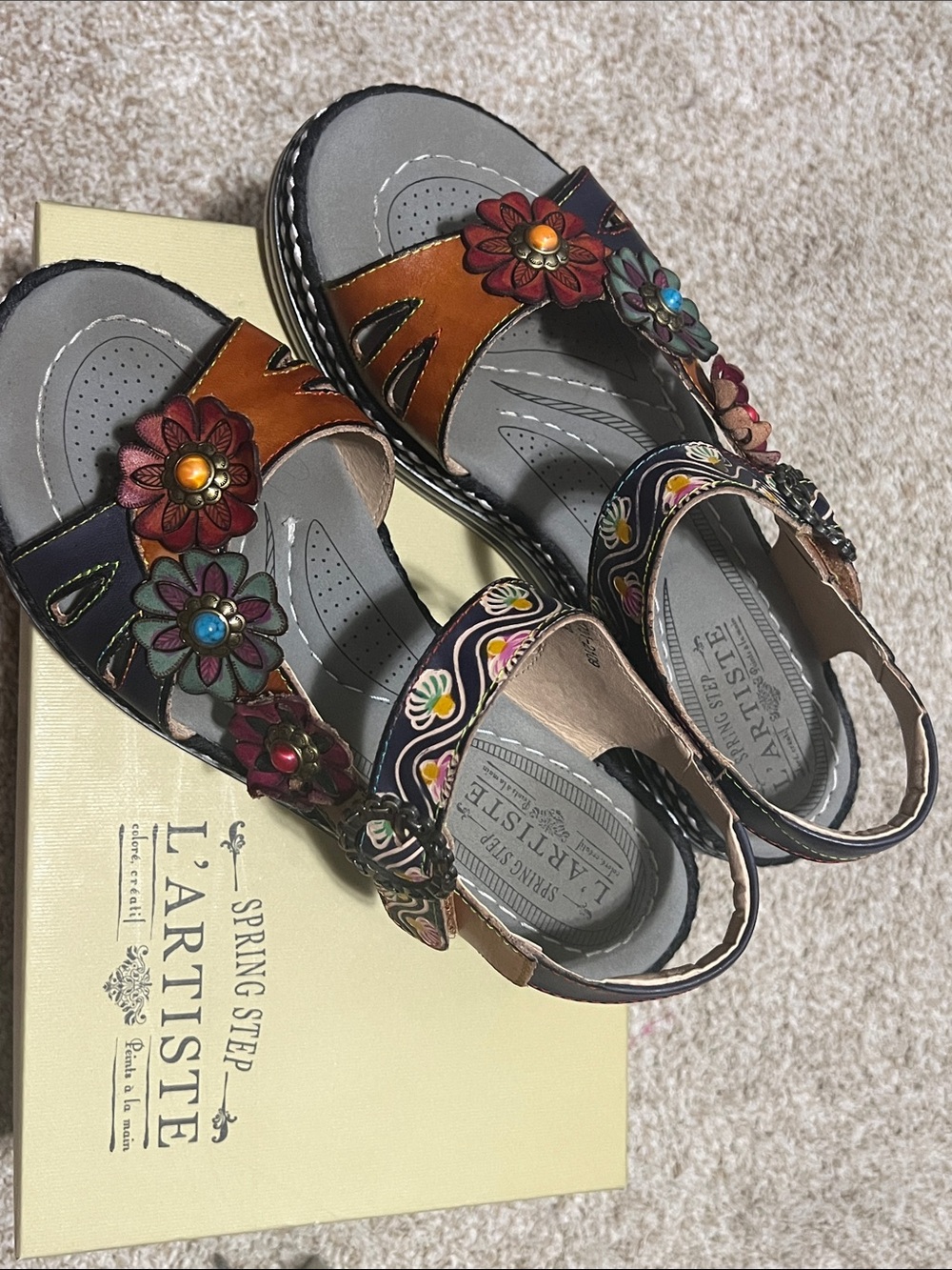 L'Artiste Multicolor Floral Leather Slingback Sandals - Brown